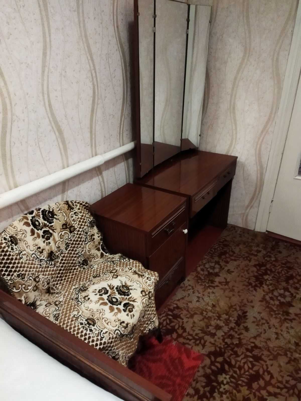 Койко місце в будинку без ком. послуг в р-н Зеленої