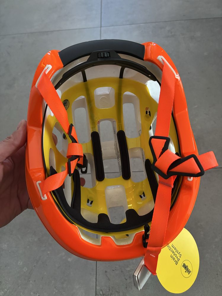 Nowy kask POC Octal MIPS roz S