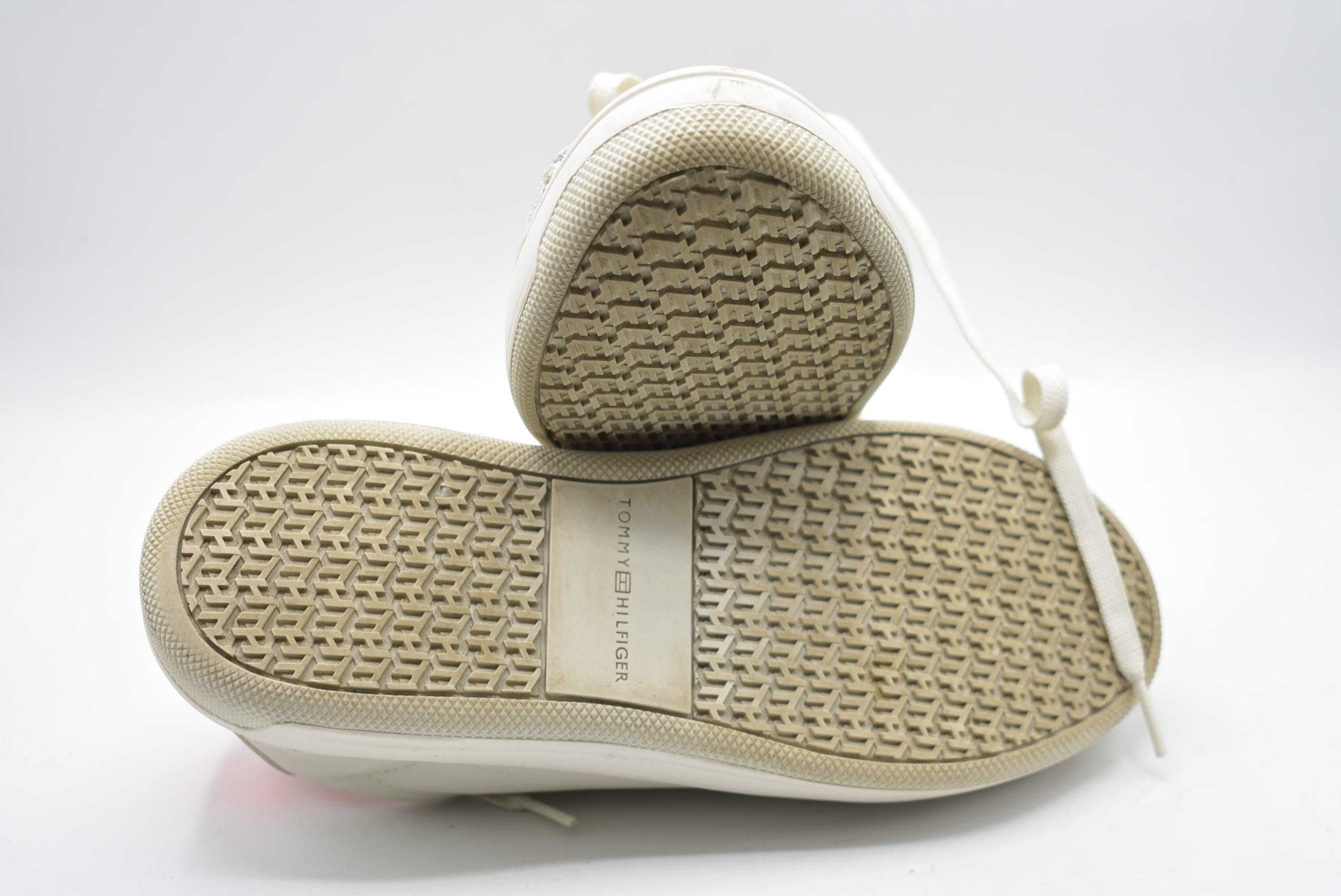 Sneakersy Tommy Hilfiger roz. 39
