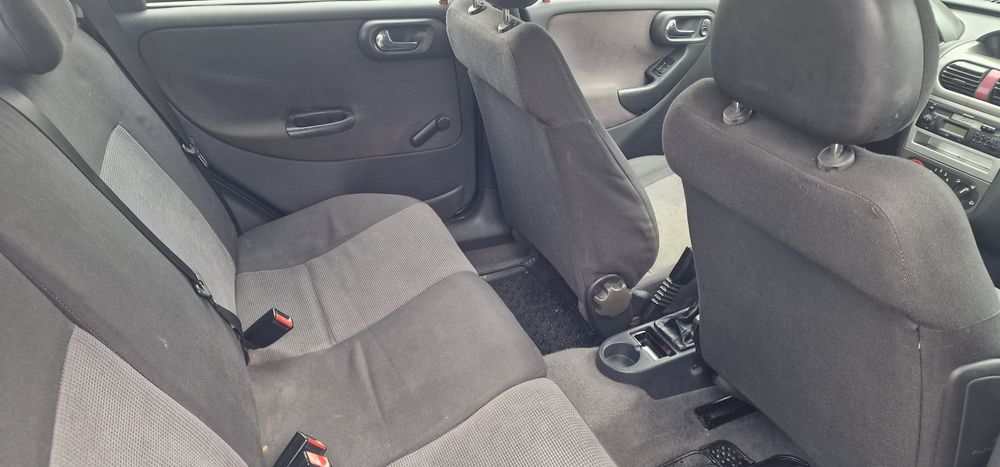 Opel corsa 1.3 cdti