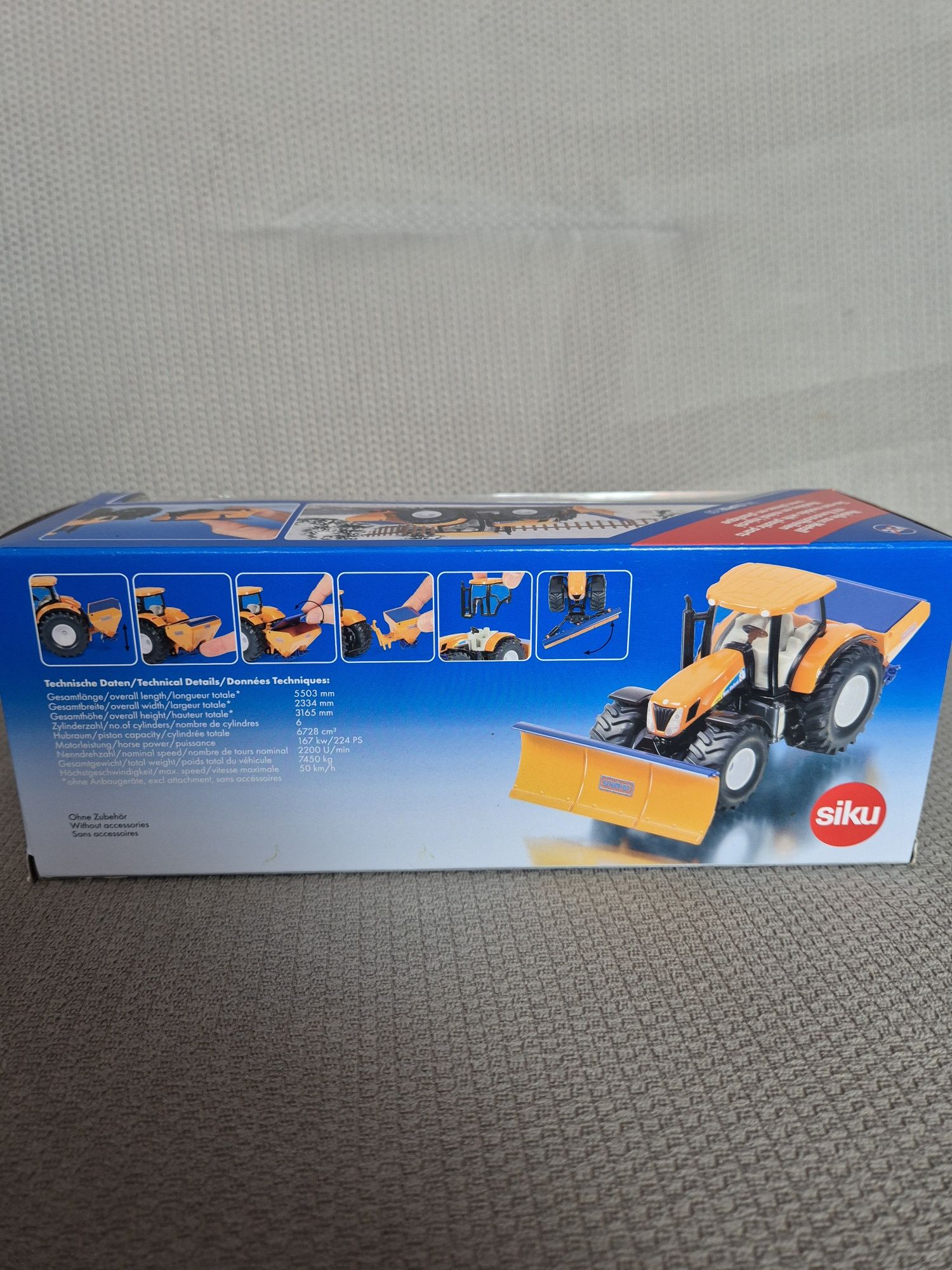 Siku super traktor z pługiem I piaskarką model 2940