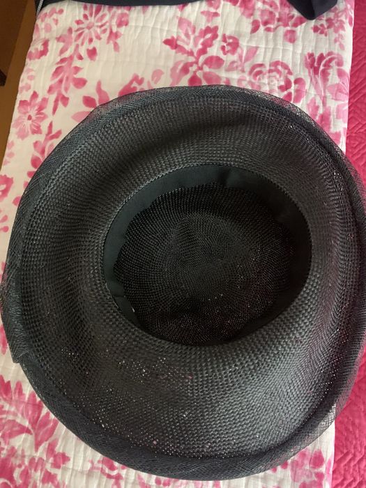 Chapéu preto bom estado