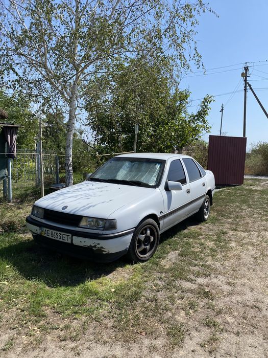 Opel vectra a(1,4 газ/бензин)