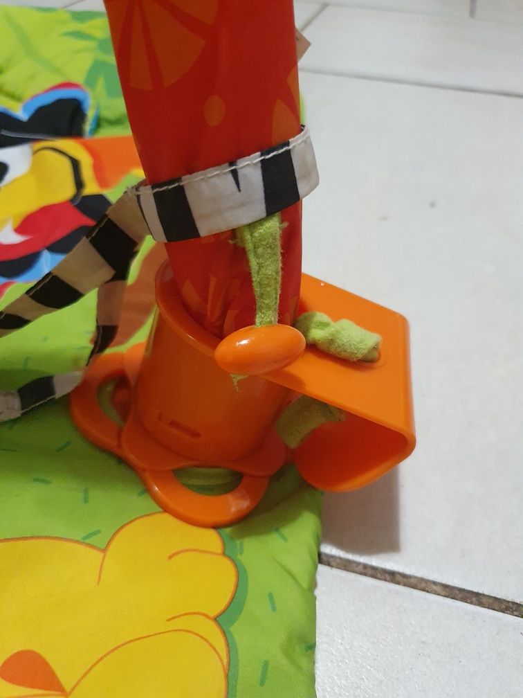 Mata do zabawy Safari Playgro 3 w 1 wiek 0 m+
