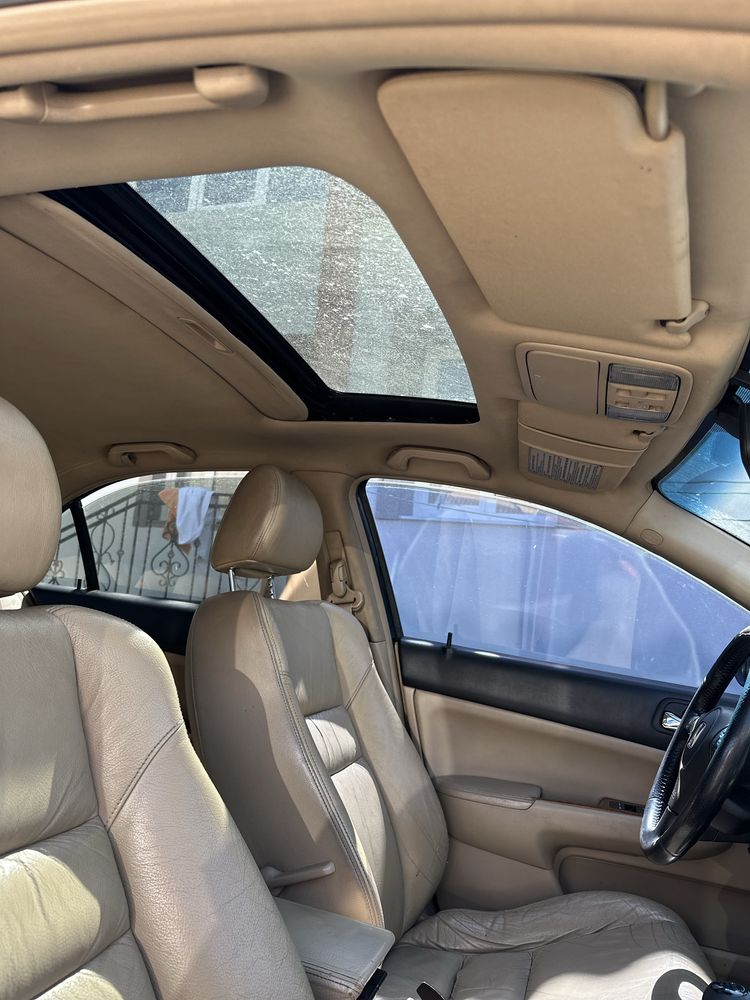 Автомобіль Honda accord