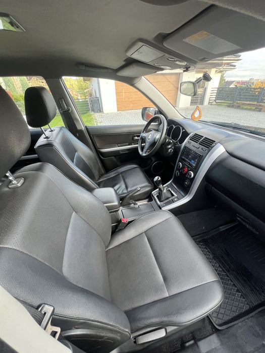 Suzuki Grand Vitara 4x4*Diesel*2010r*skóra*grzane fotele*2xopony