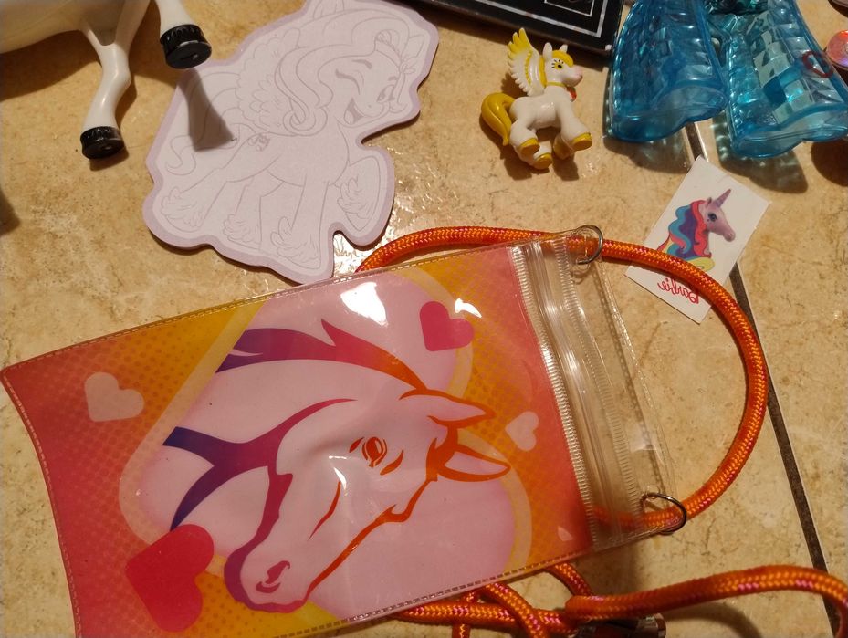 Kucyki -zestaw zabawek