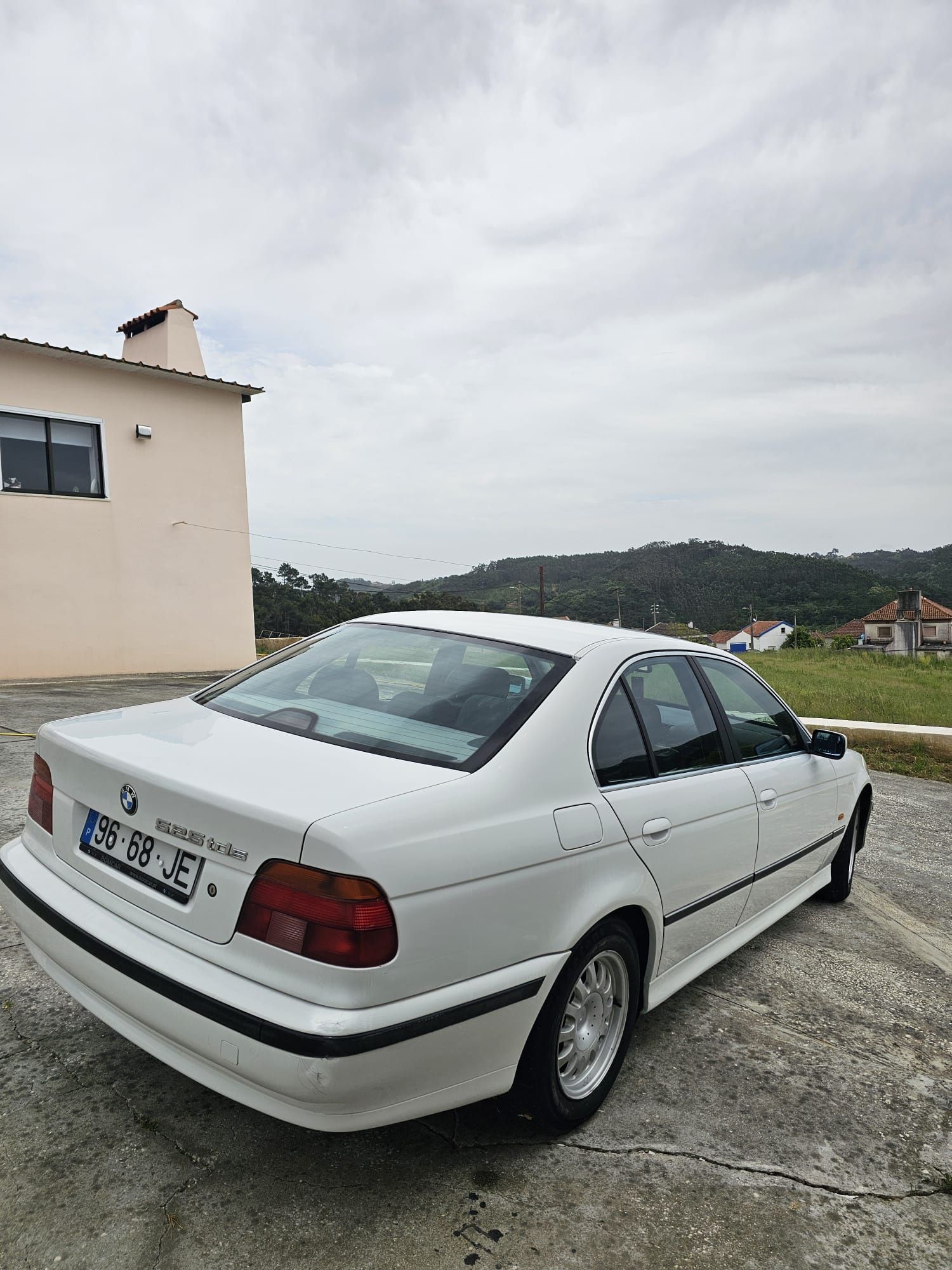 BMW 525 TDS Impecável