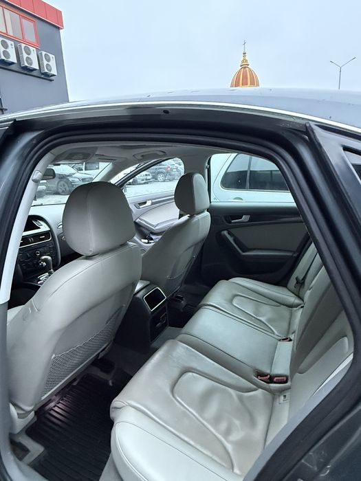 Audi a4 б8 2011 рік 2.0 TFSI