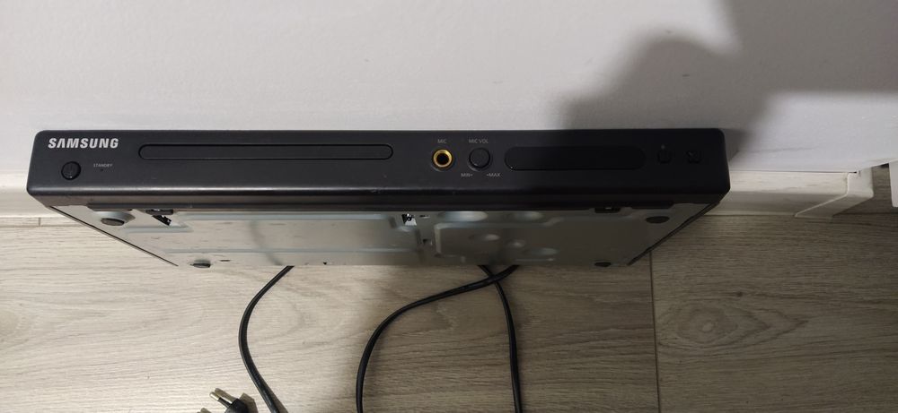 Samsung Dvd плеєр караоке