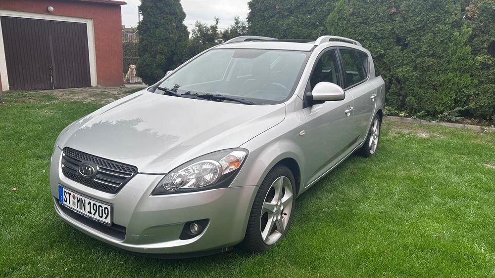 Sprzedam Kia ceed CRDi 2.0