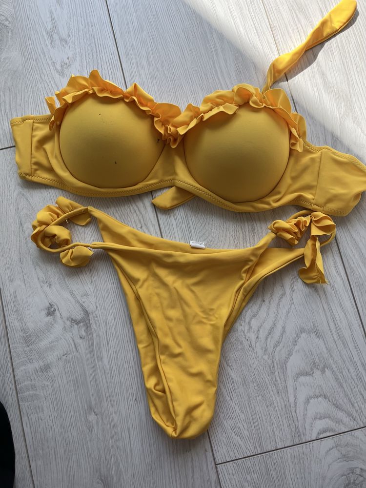 Купальники р.S-L по 250 грн.