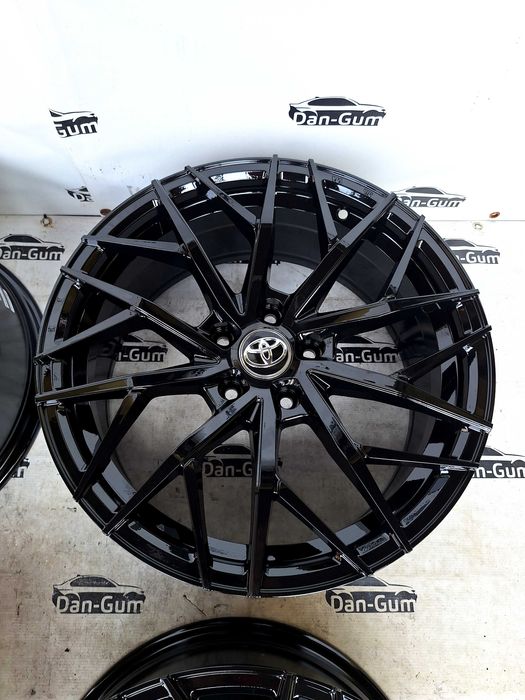 Felgi aluminiowe 5 x 114,3 R 18 Alufelgi oryginalne Sevent Toyota