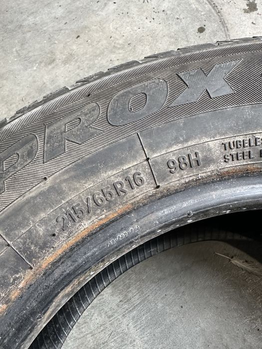 4x opony zimowe 215/65R16 Toyo SnowProx S943 cena za komplet 5mm