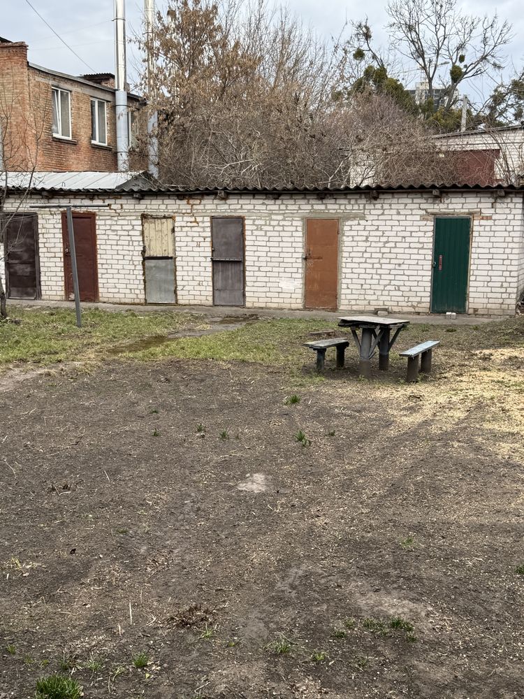 Продаж 2-х кімн. по вул. Надпільна (Б.Вишнивецького/Надпільна)