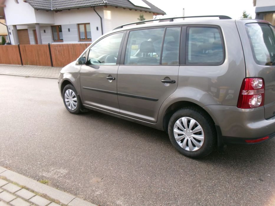 Volkswagen Touran Zadbany 1.9 tdi-105- 2007 r.klimat.komp.temp. zarejestr. stan bdb
