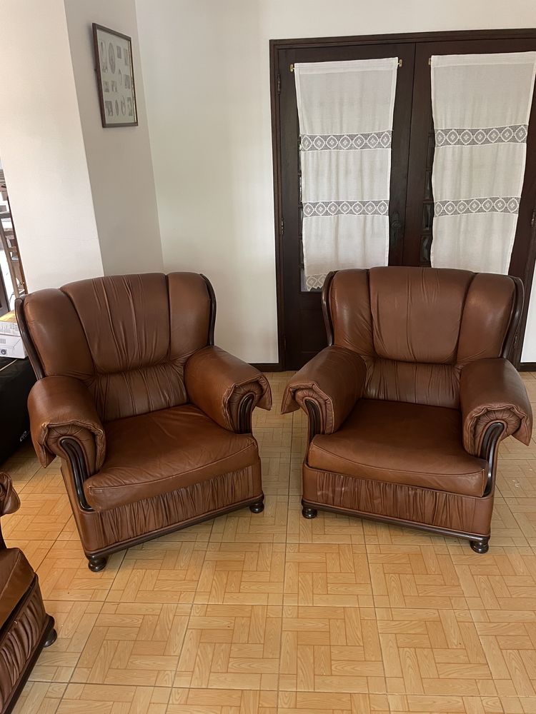 Sofá e poltronas