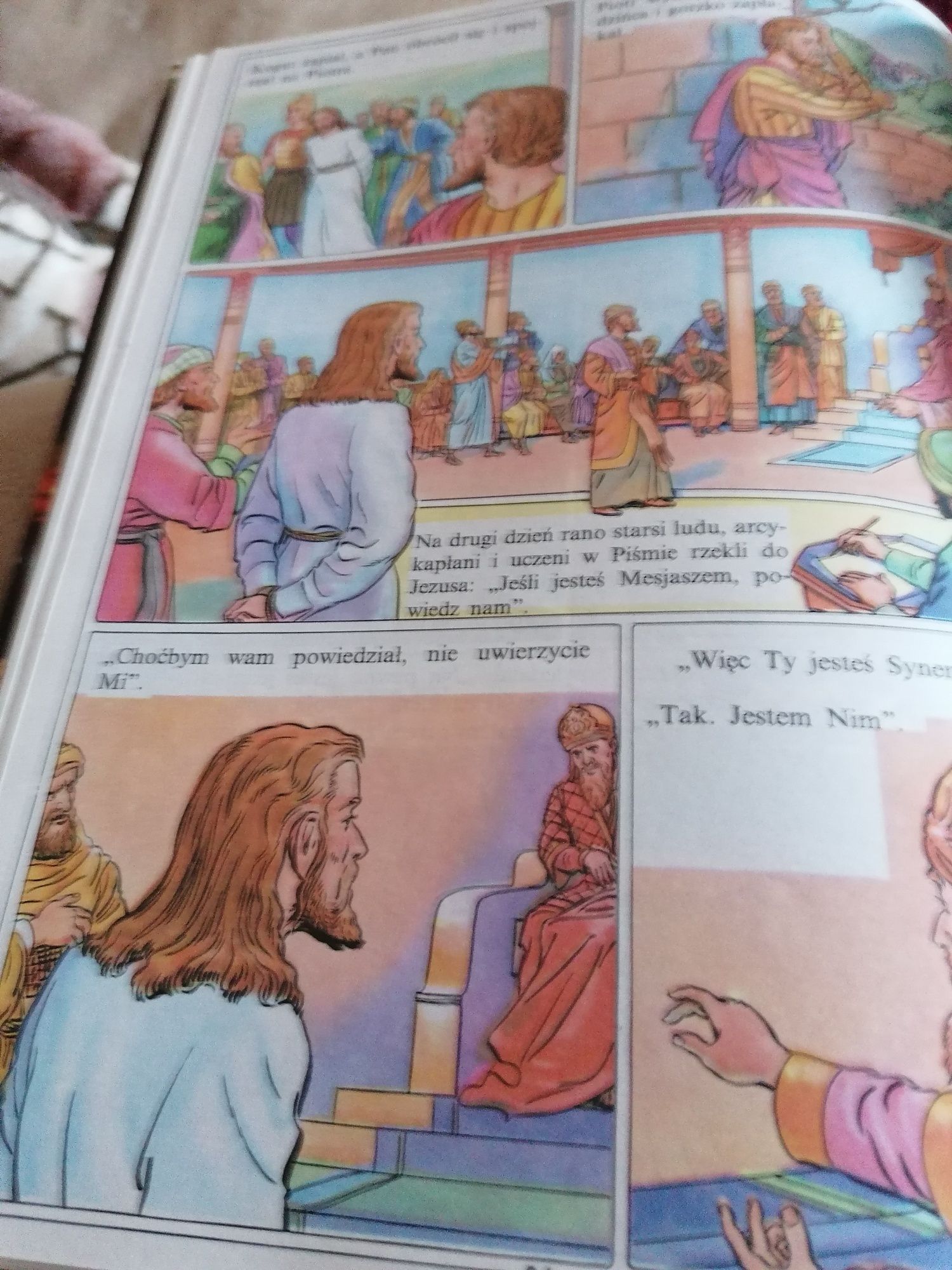 Sprzedam książkę dla dzieci Życie Jezusa komiks
