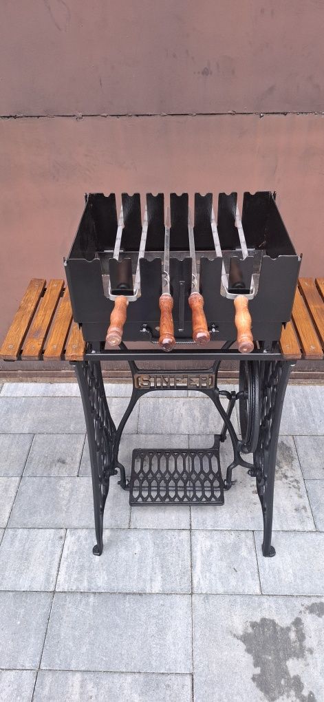 Grill ogrodowy loftowy