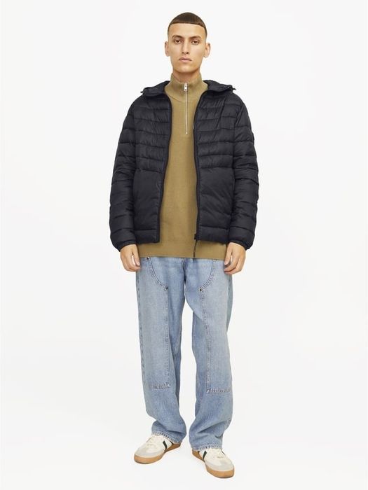 Демісезонна куртка Jack & Jones ( s,m )