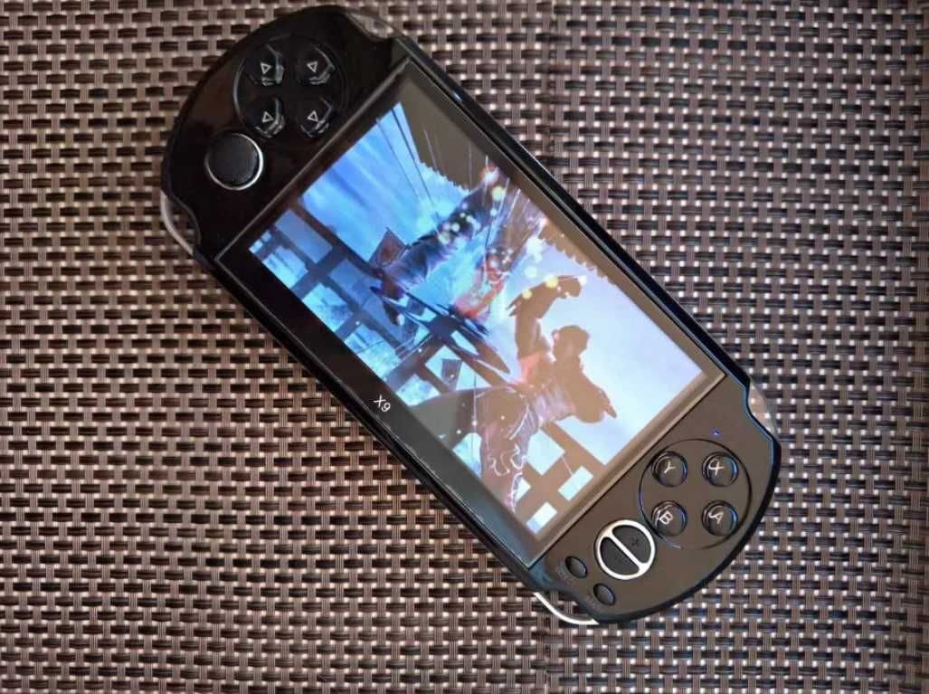 Ігрова консоль приставка psp x9