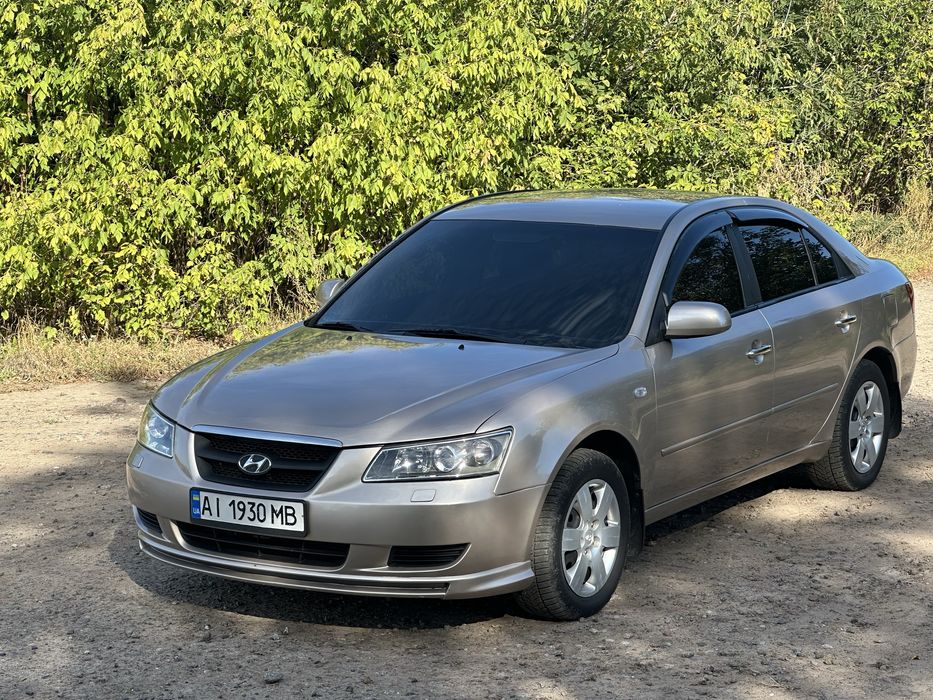HYUNDAI Sonata 2.0 ГАЗ/Бензин