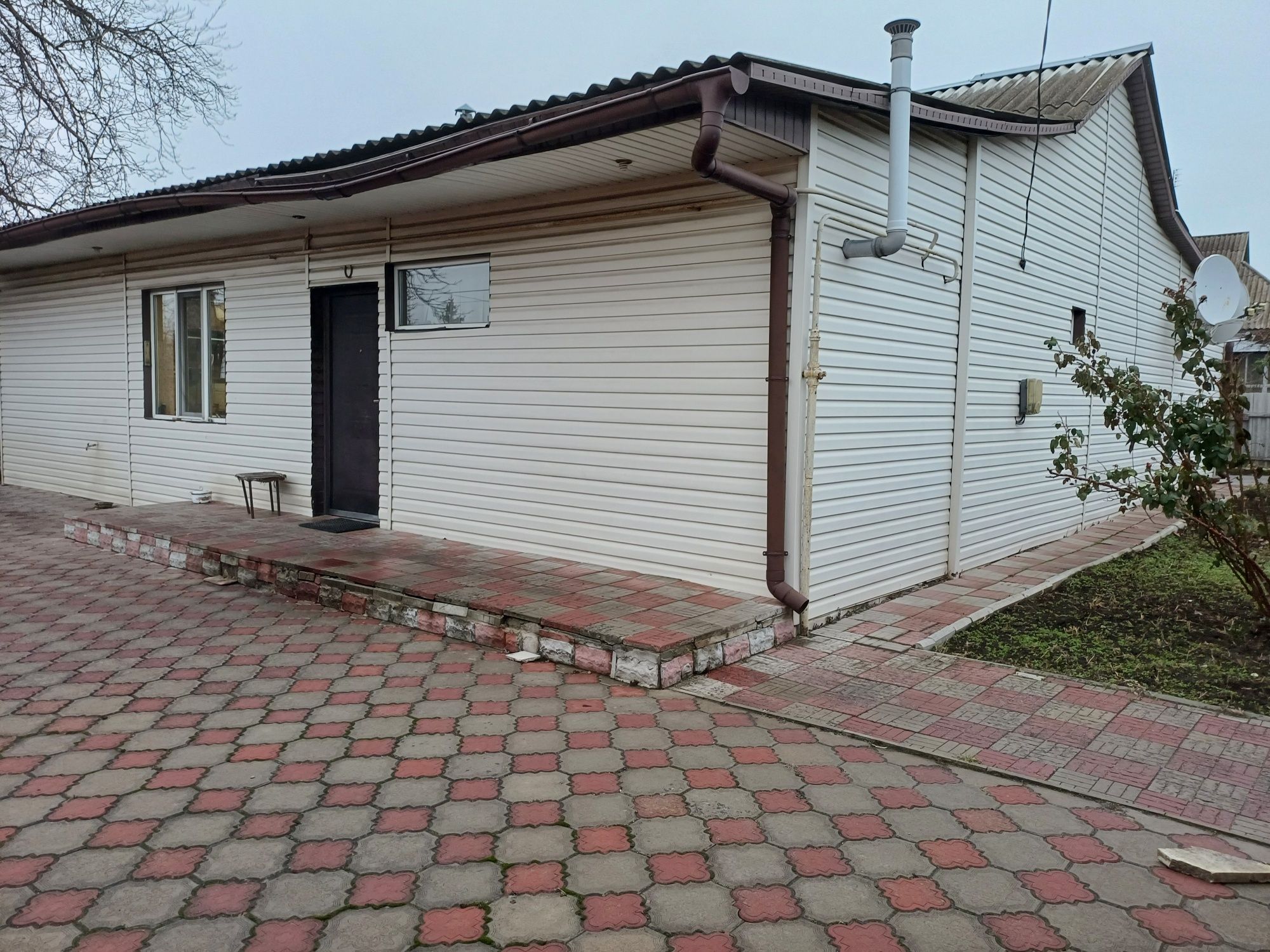 Продам дом в мальовничому місті
