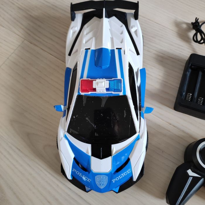 Zdalnie sterowany 2W1 ROBOT TRANSFORMERS