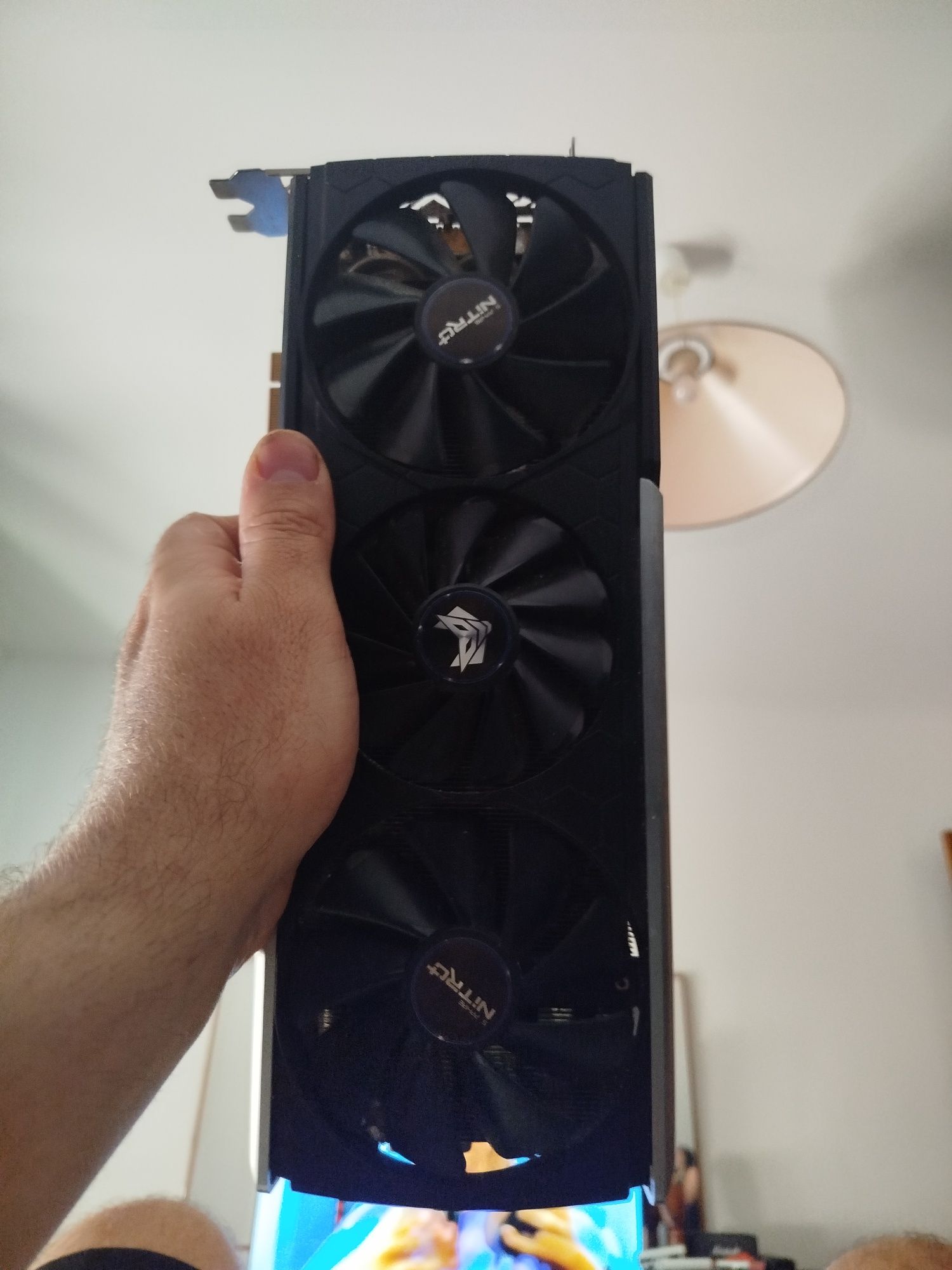 Desktop 16 gb ram  intel i5 - 8600k