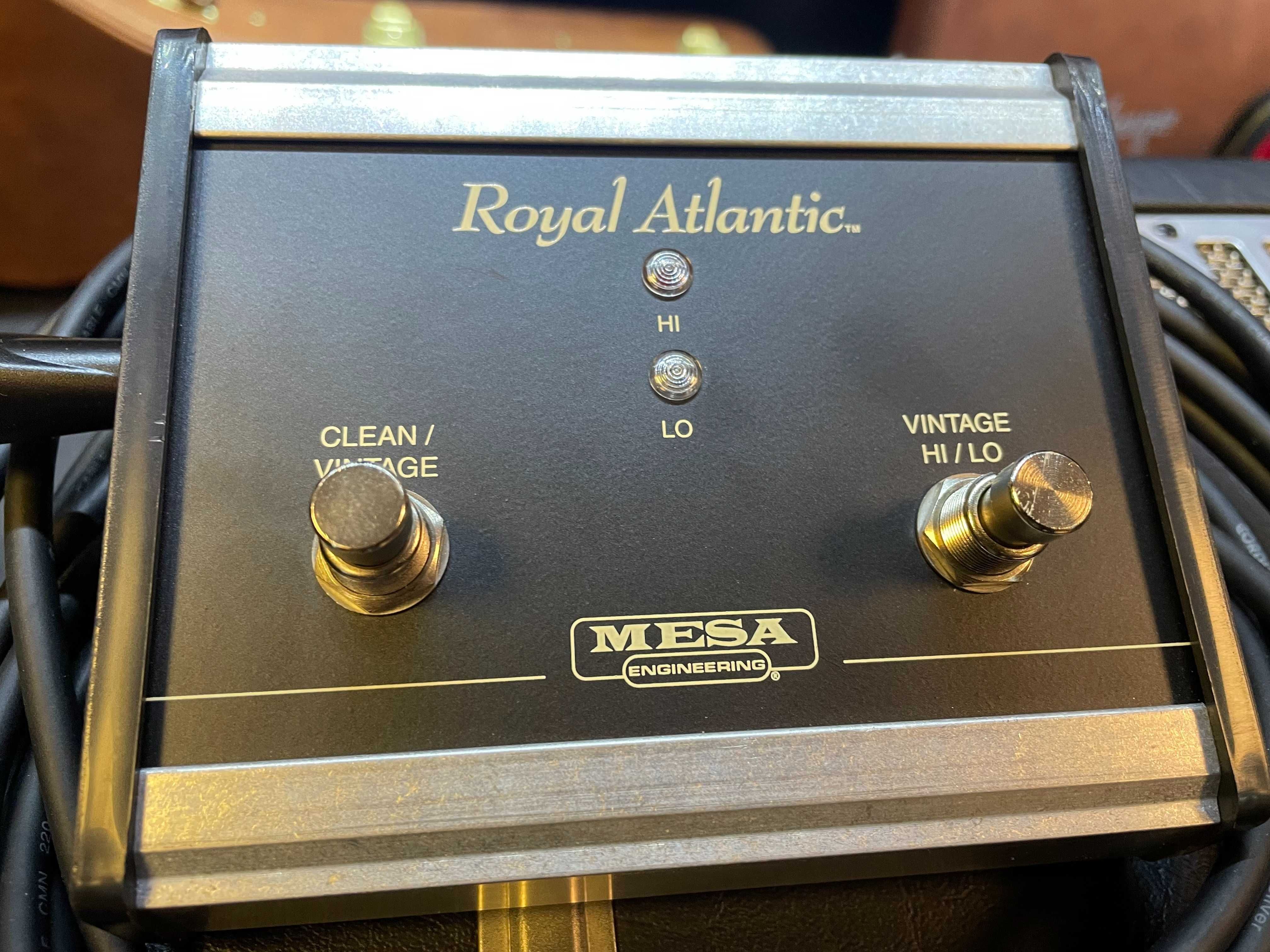 Mesa Boogie kombo 212 - Royal Atlantic™ RA-100
2x12 Combo
