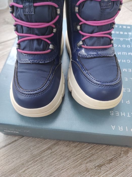 Продам зимові сапожки, ботінки Geox 28 розмір для дівчинки