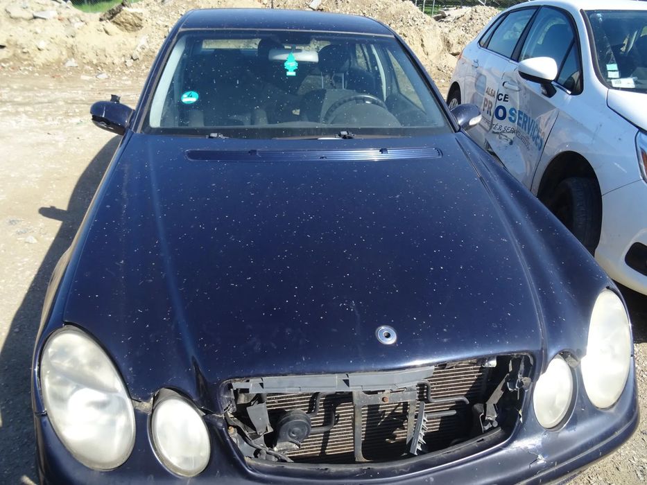 Mercedes w211 2002 lakier(359) na części maska drzwi zderzak klapa