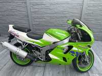 Sprzedam kawasaki ninja ZX6R rok 1997 cena w tym tygodniu 4800