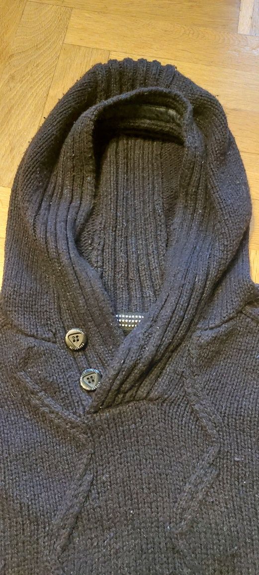 Męski sweter zimowy z kapturem XL Reserved wełna