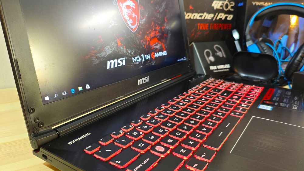 PC Portátil Gaming MSI + Acessórios