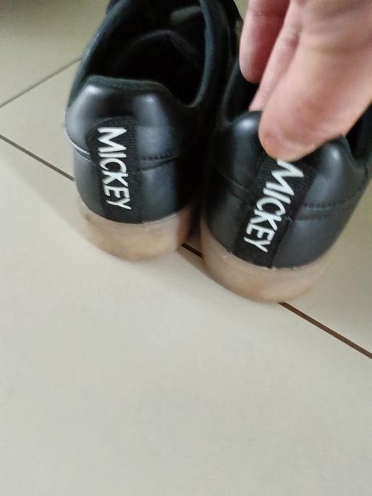 Buty świecące Mickey H&M 33