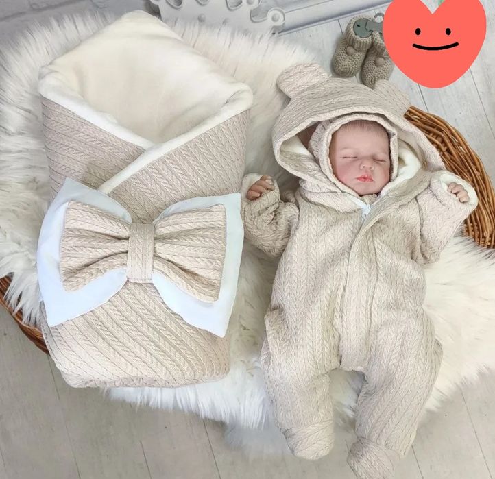 Продам набор для выписки с роддома