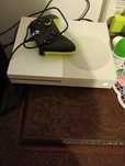 Xbox one S 1T com comando