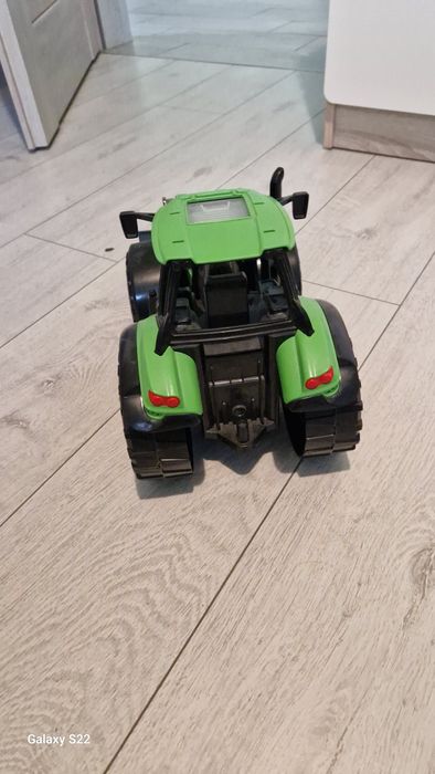 Traktor jak nowy