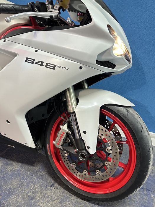 Ducati 848 Evo super sport