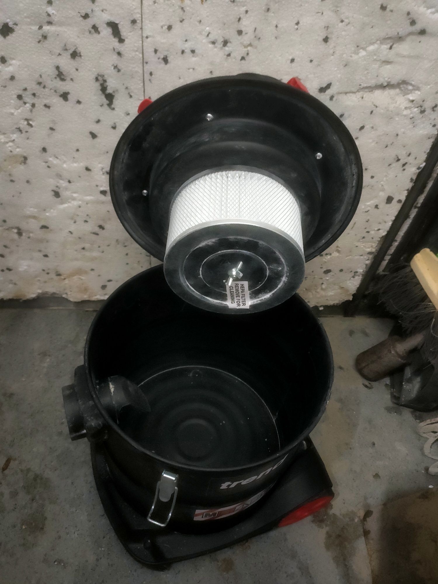 Odkurzacz trend zasilanie prąd 110 volt
