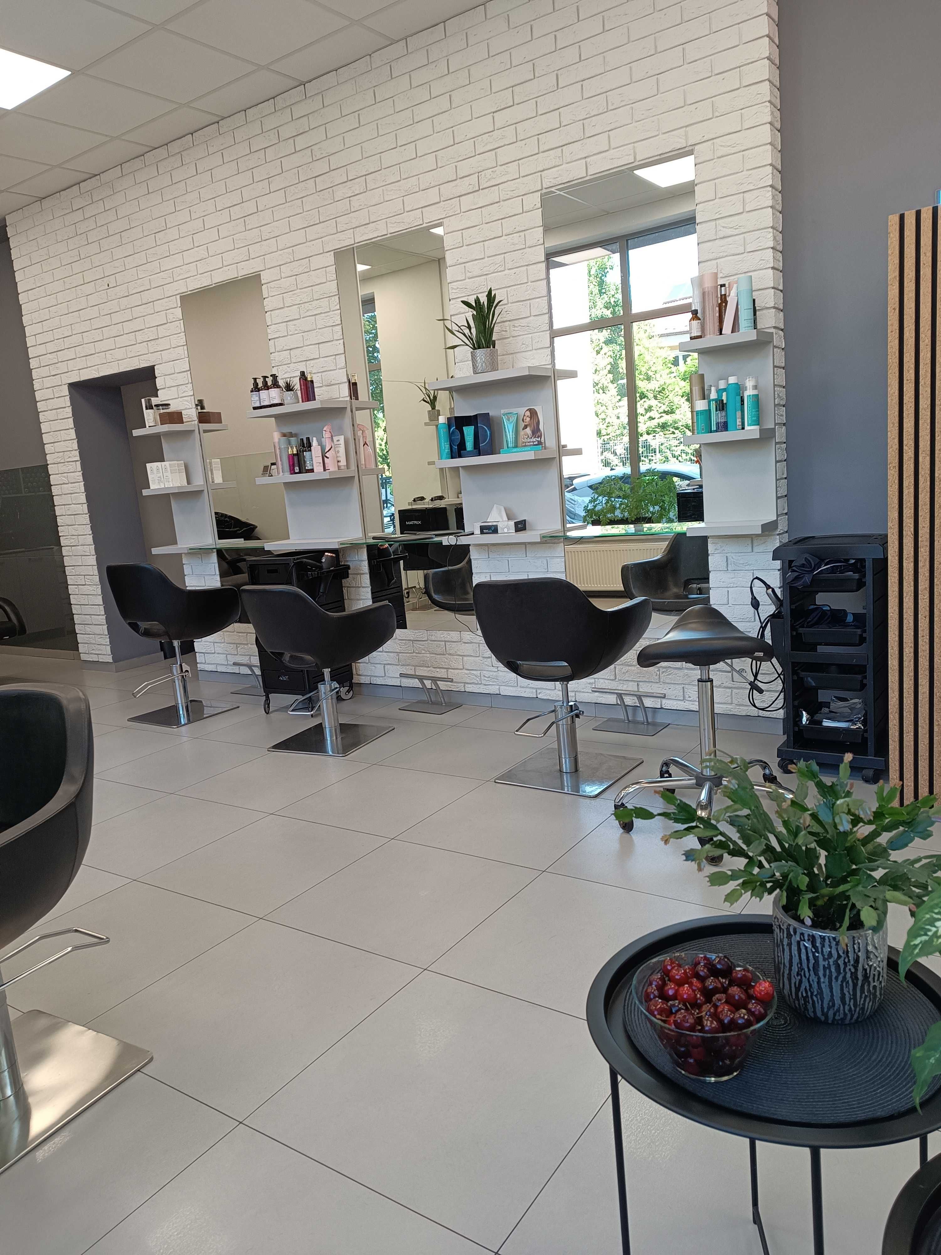 Odstąpie salon fryzjerski w centrum Wieliczki