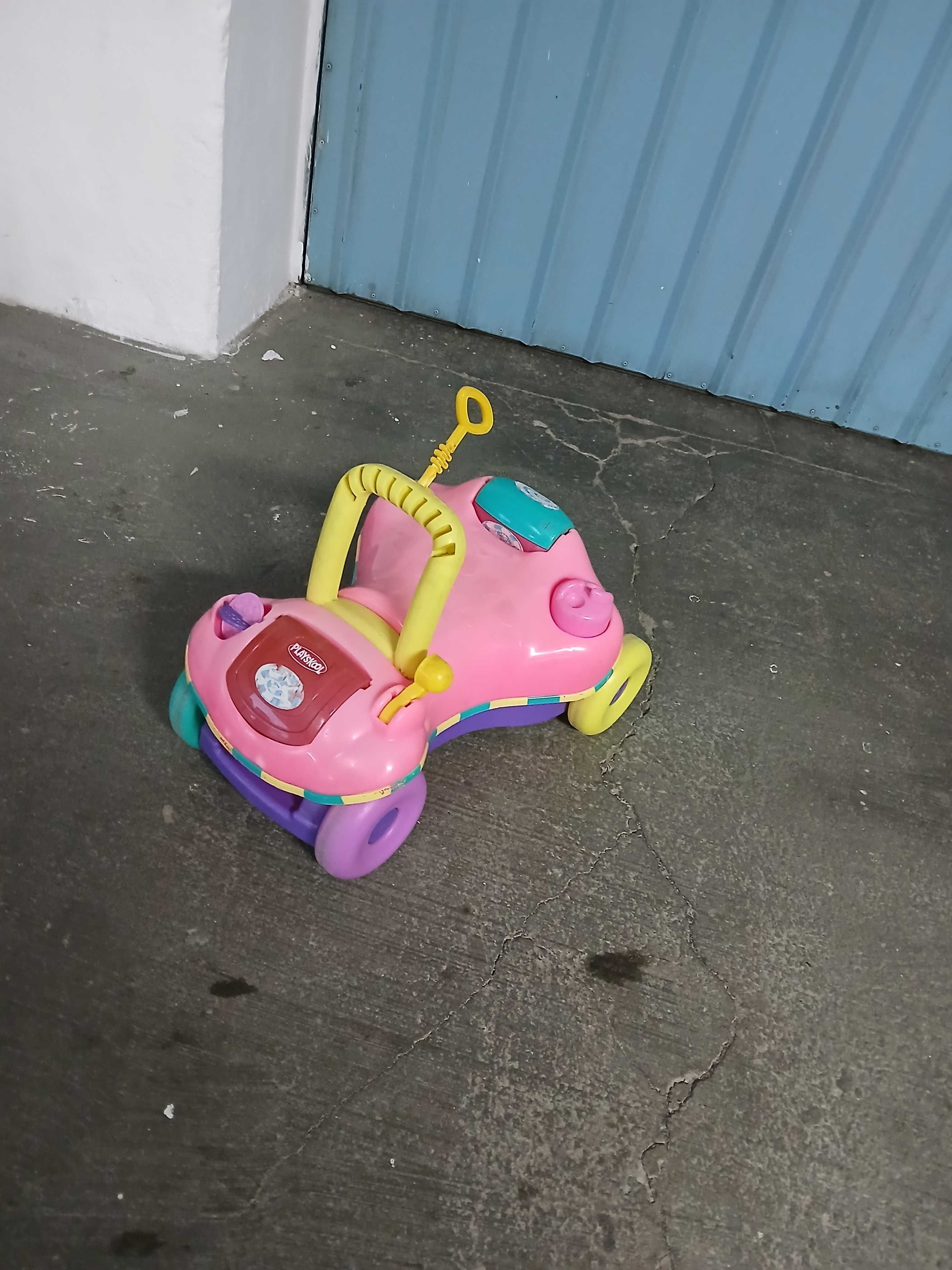 Triciclo + comboio + carrinho - 10€ o conjunto