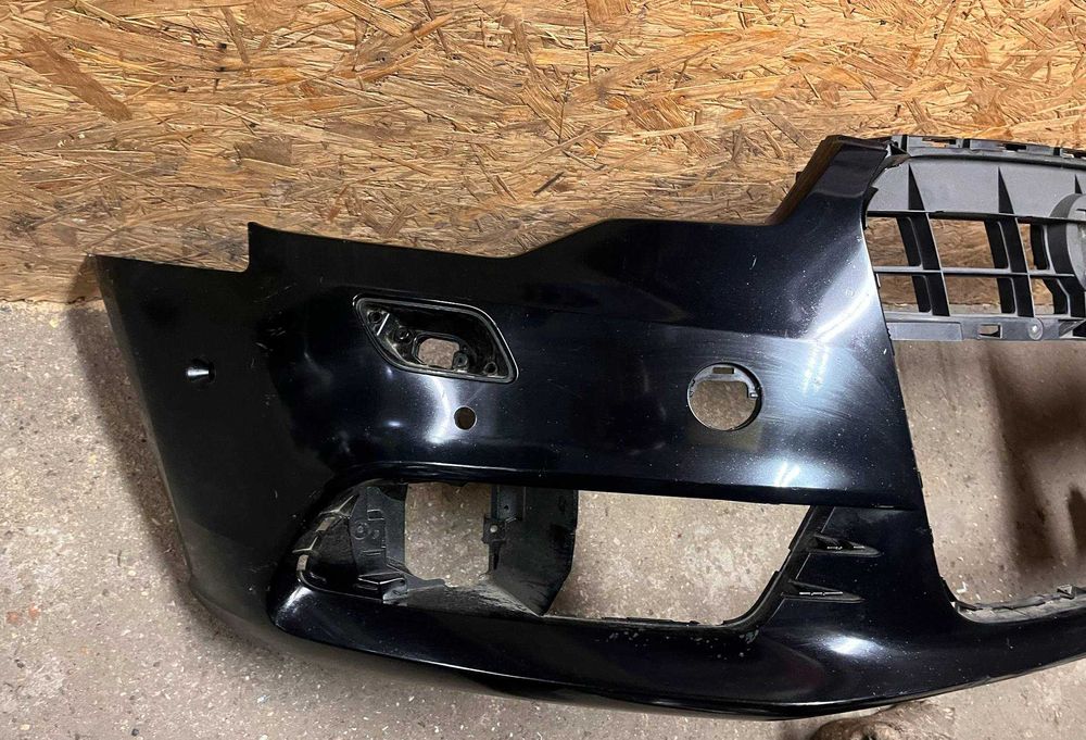 Zderzak przedni Audi A6 C7 4G0 12-15 Zwykły spryski 6xpdc przed lift