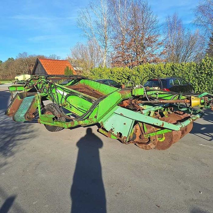 Kopaczka cebuli ziemniaków z taśmą  Wuhlmaus (nie Grimme Holaras Samon