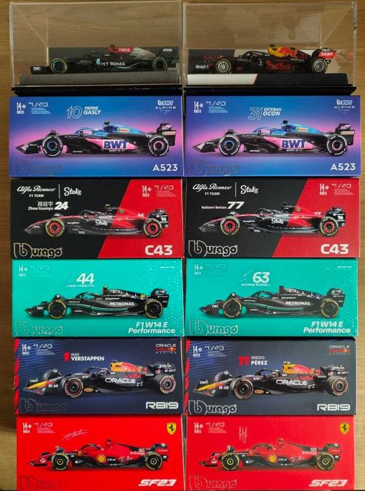 Колекційні Моделі Bburago F1 1/24 Red Bull Racing Ferrari Mercedes AMG