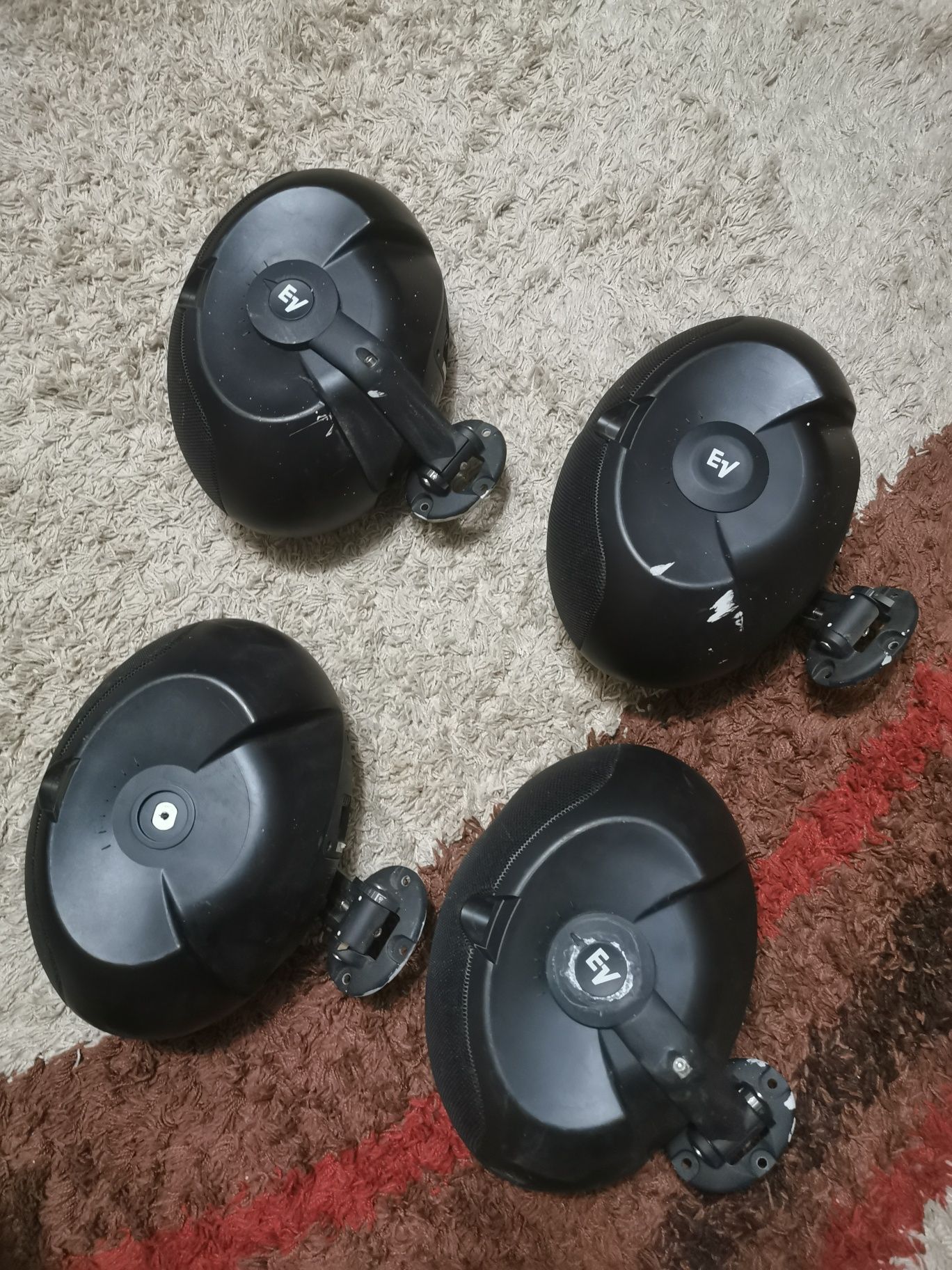 Electro-Voice EVID 4.2 - głośnik instalacyjny