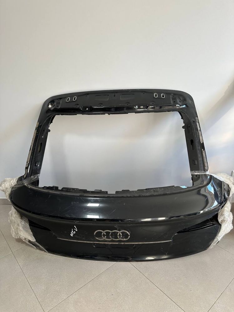 Кришка багажника/Ляда Q5 80A рест