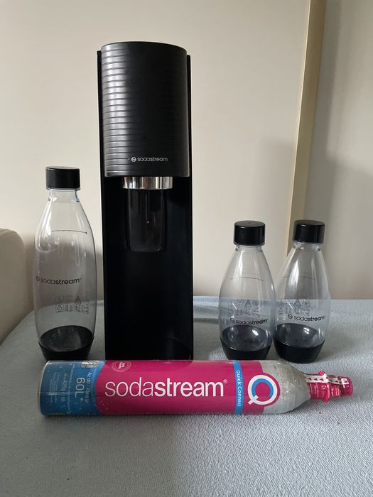 Saturator Sodastream Terra Hydration + 3 butelki + Nabój z gazem CO2