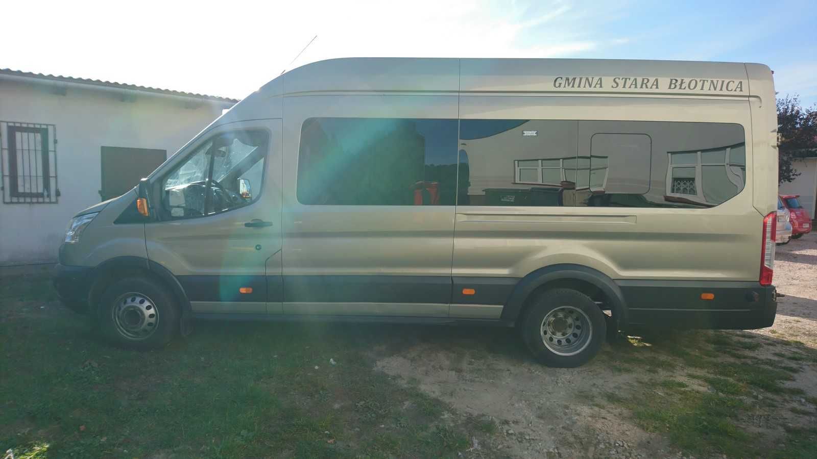 Ford Transit  wersja L4 Trend 18 osobowy z 2018 r.